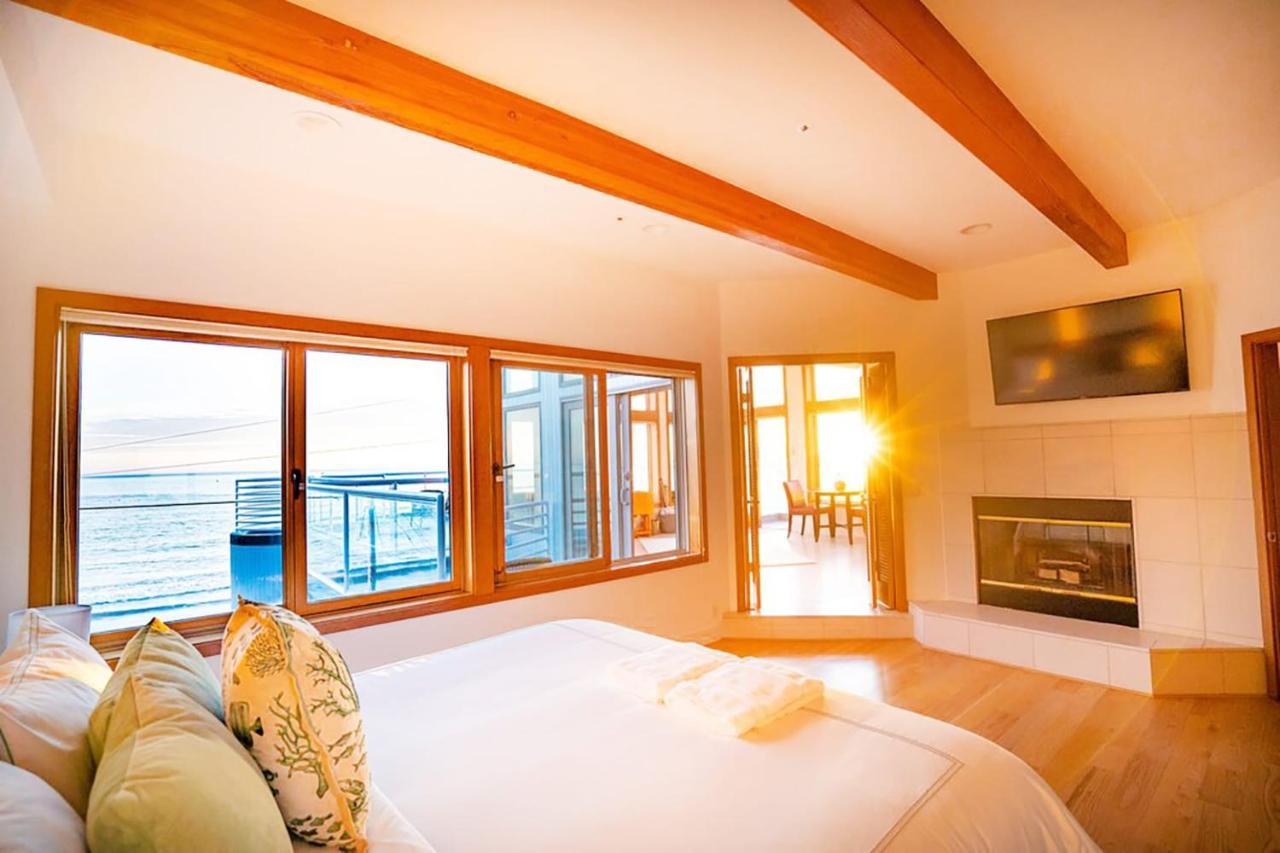 Luxury Beachfront Penthouse Walk To The Beach Restaurants Entertainment ハーフムーンベイ エクステリア 写真