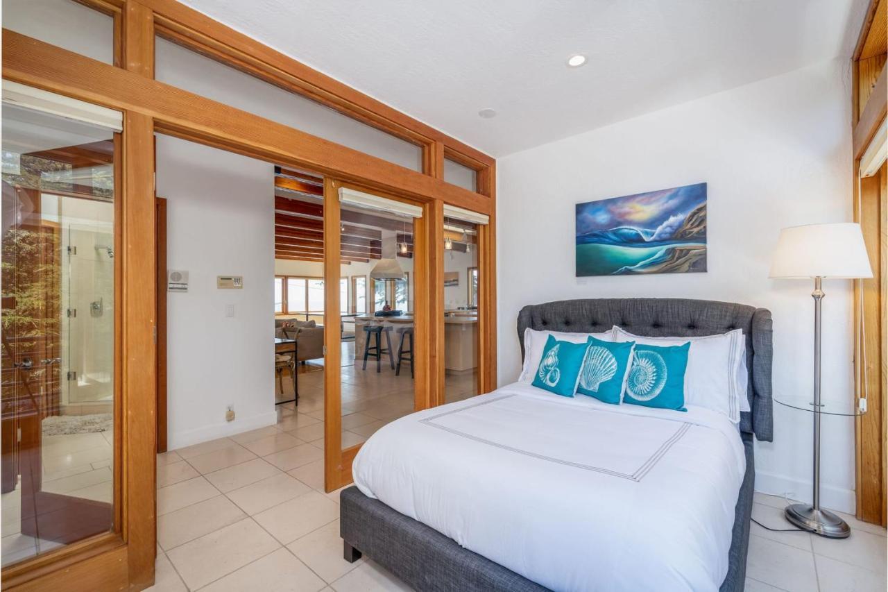 Luxury Beachfront Penthouse Walk To The Beach Restaurants Entertainment ハーフムーンベイ エクステリア 写真